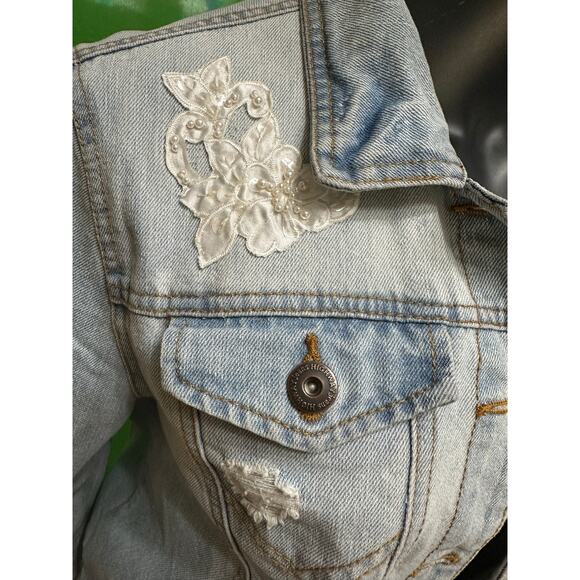 Upcycled Denim Jacket Pink Lace Hem & Back Panel Large - Picture 3 of 9